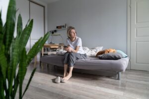 A woman thinking about complex trauma